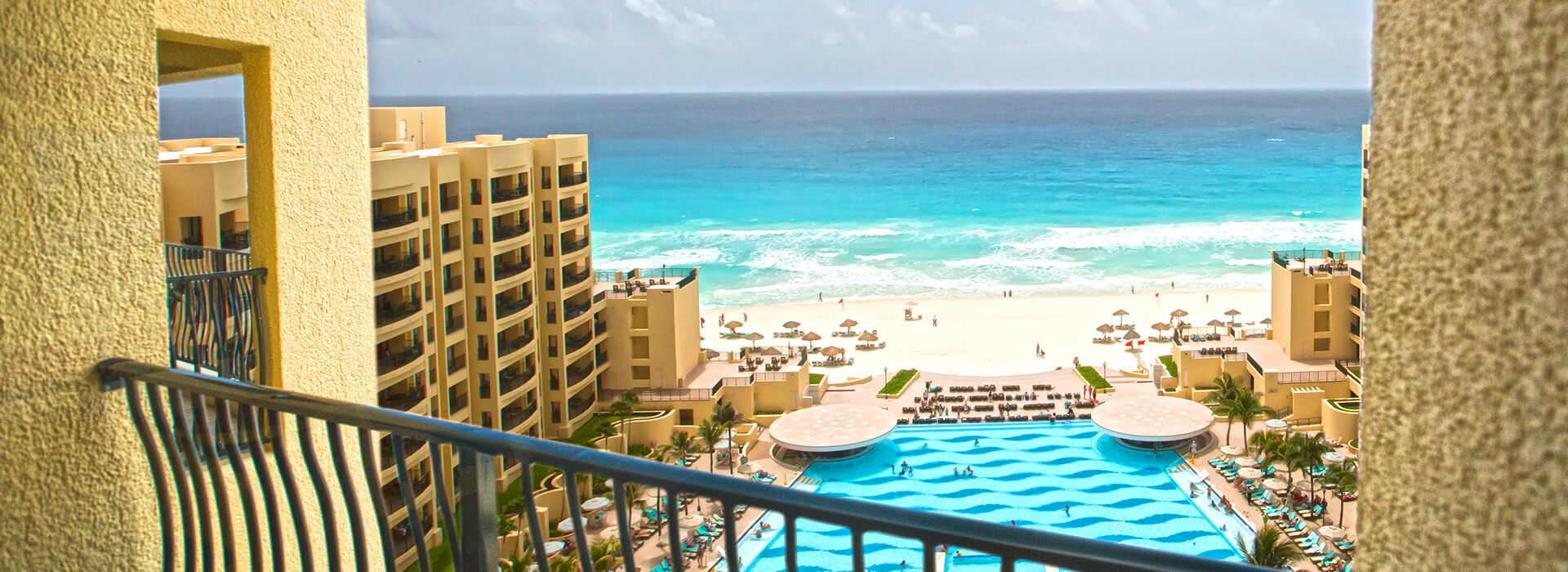 Ocean View Junior suite with private balcony to the dazzling Caribbean beach landscapes